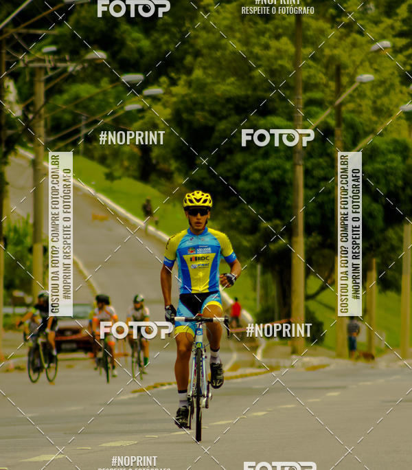 Compre as suas fotos do evento GP de ciclismo 120K no Fotop