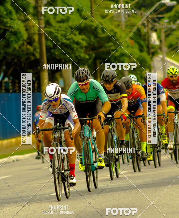 Compra tus fotos del evento GP de ciclismo 120K En Fotop