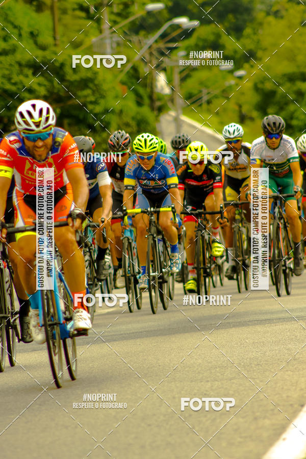 Compra tus fotos del evento GP de ciclismo 120K En Fotop