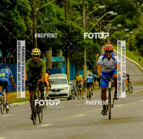 Compra tus fotos del evento GP de ciclismo 120K En Fotop