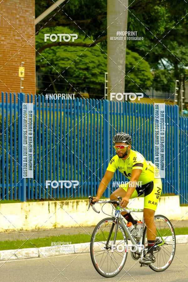 Compra tus fotos del evento GP de ciclismo 120K En Fotop