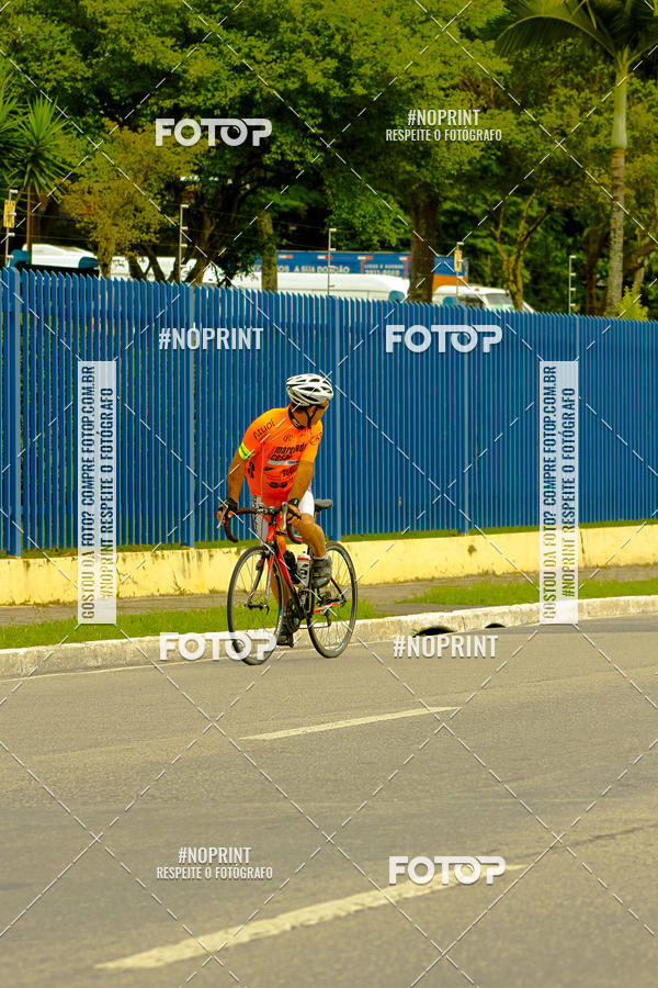 Compra tus fotos del evento GP de ciclismo 120K En Fotop