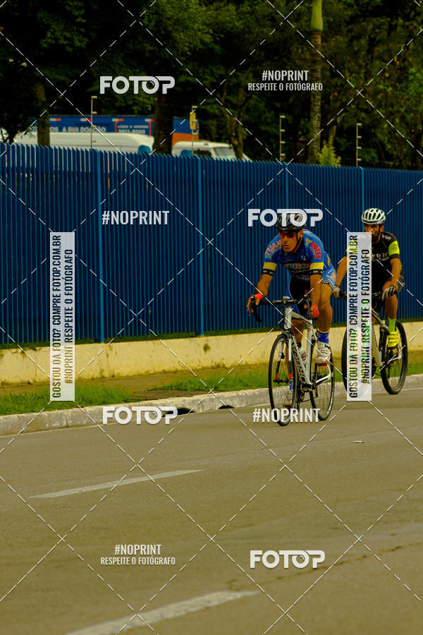 Achetez vos photos de l'vnement GP de ciclismo 120K sur Fotop