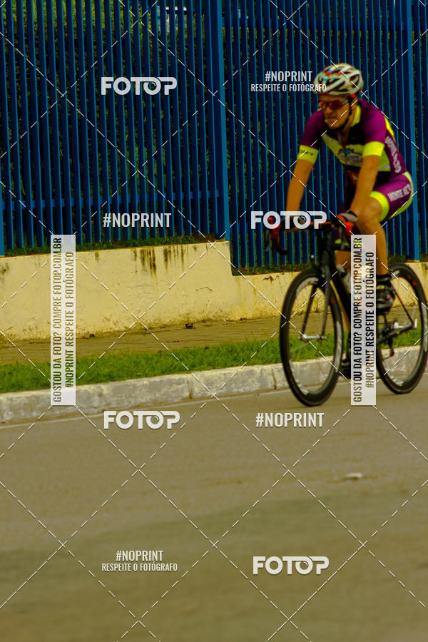 Achetez vos photos de l'vnement GP de ciclismo 120K sur Fotop