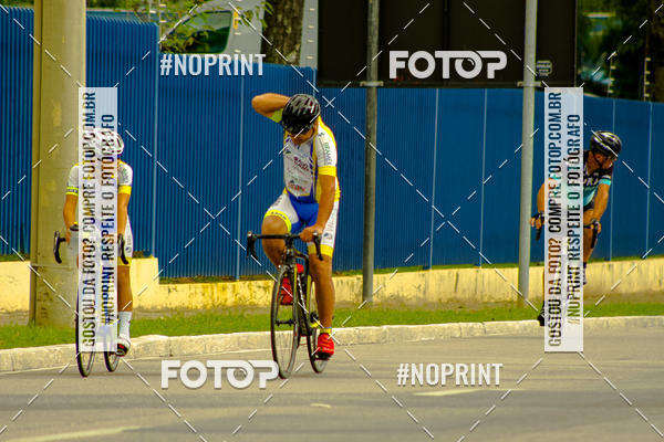 Achetez vos photos de l'vnement GP de ciclismo 120K sur Fotop