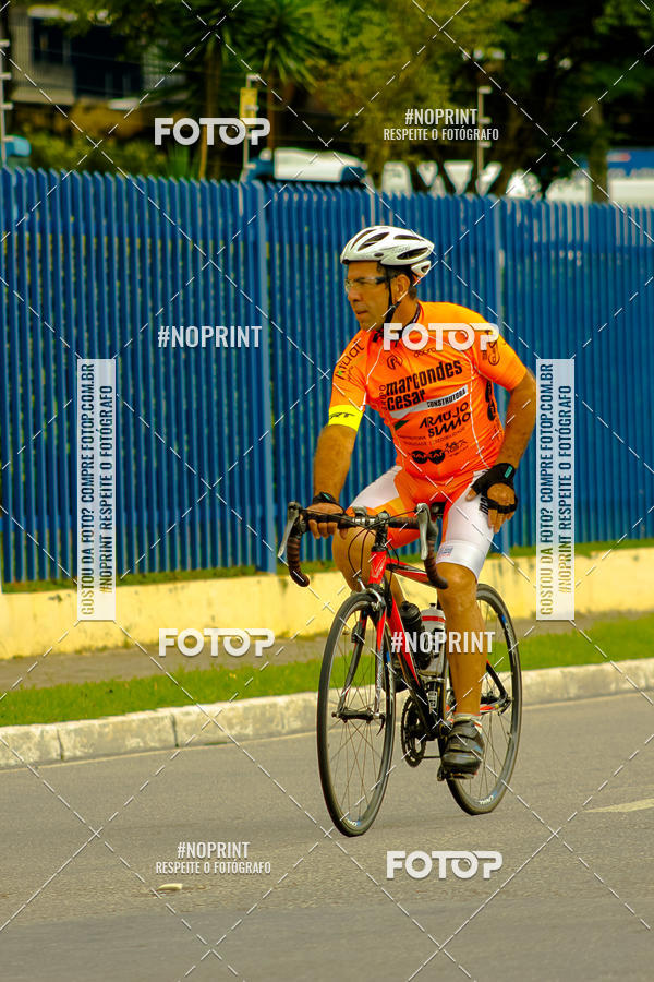 Compra tus fotos del evento GP de ciclismo 120K En Fotop