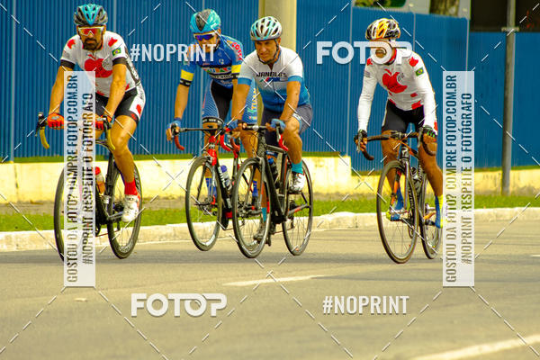 Compra tus fotos del evento GP de ciclismo 120K En Fotop