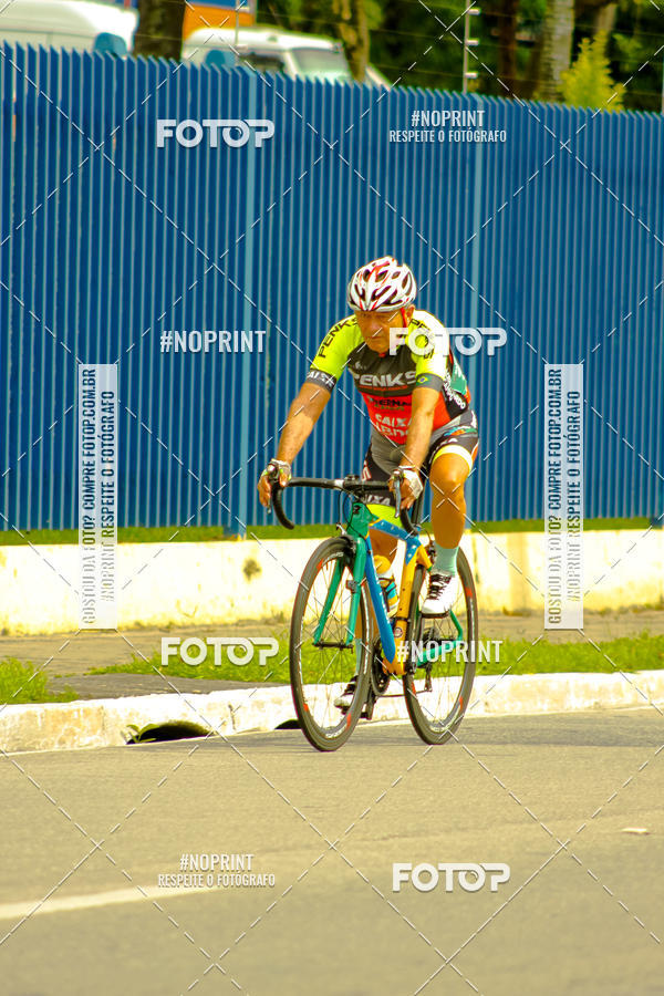Compra tus fotos del evento GP de ciclismo 120K En Fotop