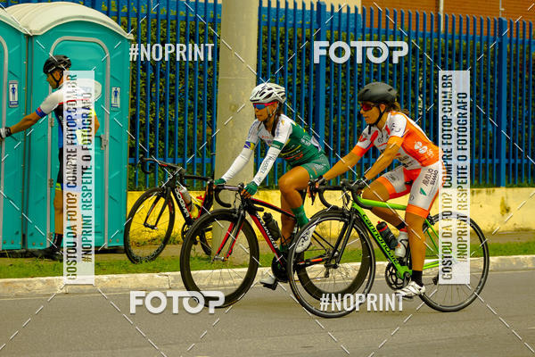 Compra tus fotos del evento GP de ciclismo 120K En Fotop