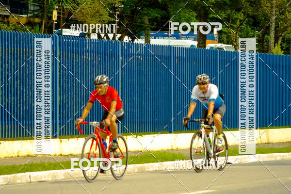 Compra tus fotos del evento GP de ciclismo 120K En Fotop