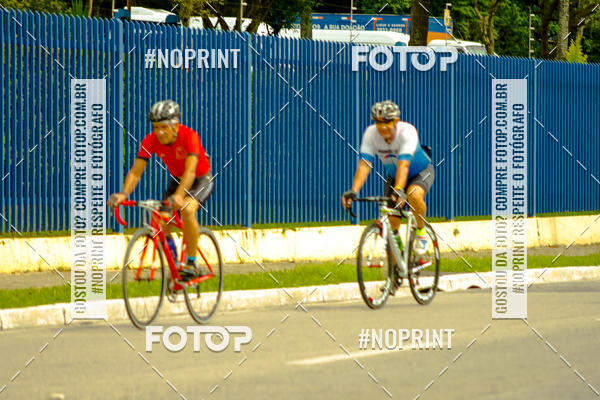 Compra tus fotos del evento GP de ciclismo 120K En Fotop