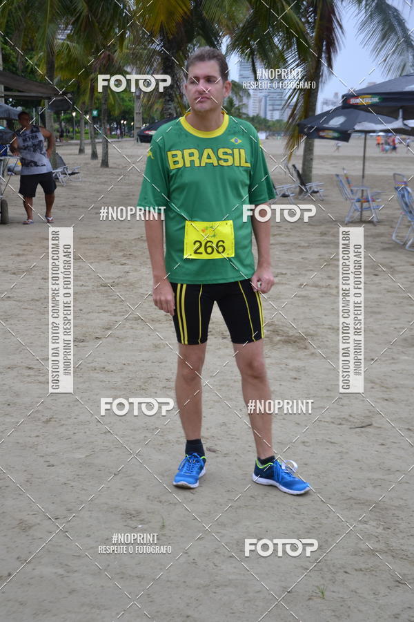 Buy your photos of the event2 ICE RUN 6K on Fotop