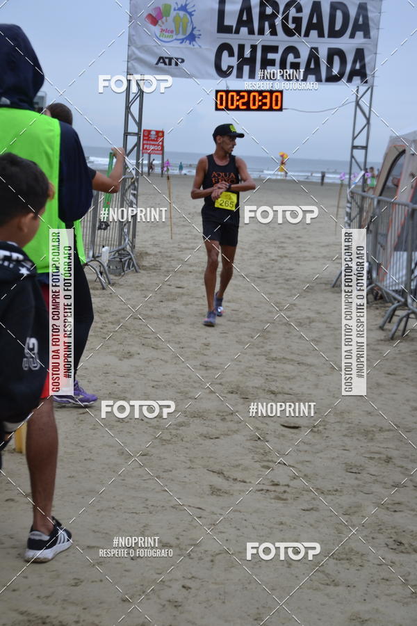 Buy your photos of the event2 ICE RUN 6K on Fotop