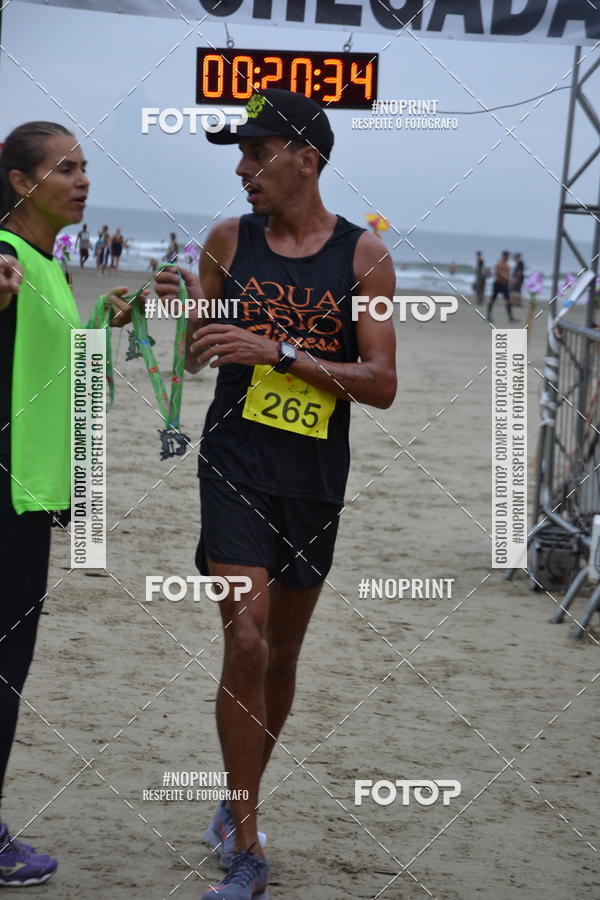 Buy your photos of the event2 ICE RUN 6K on Fotop