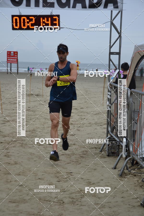 Buy your photos of the event2 ICE RUN 6K on Fotop