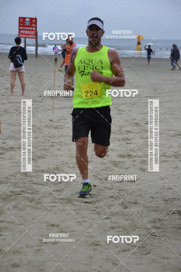 Buy your photos of the event2 ICE RUN 6K on Fotop