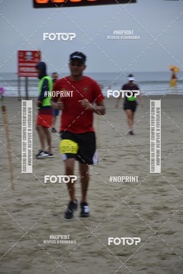 Buy your photos of the event2 ICE RUN 6K on Fotop