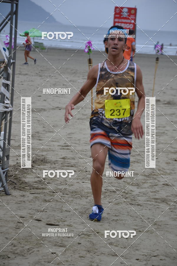 Buy your photos of the event2 ICE RUN 6K on Fotop