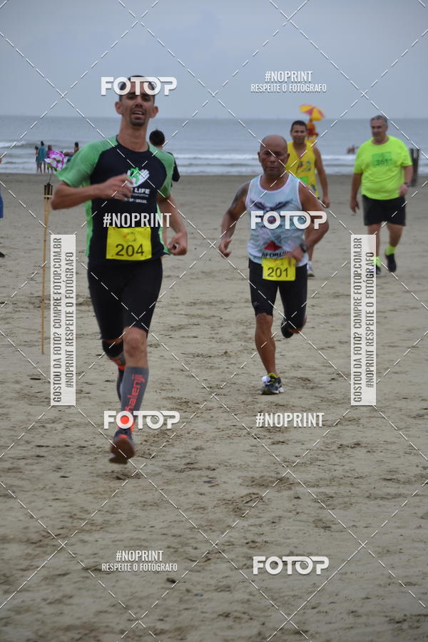 Buy your photos of the event2 ICE RUN 6K on Fotop