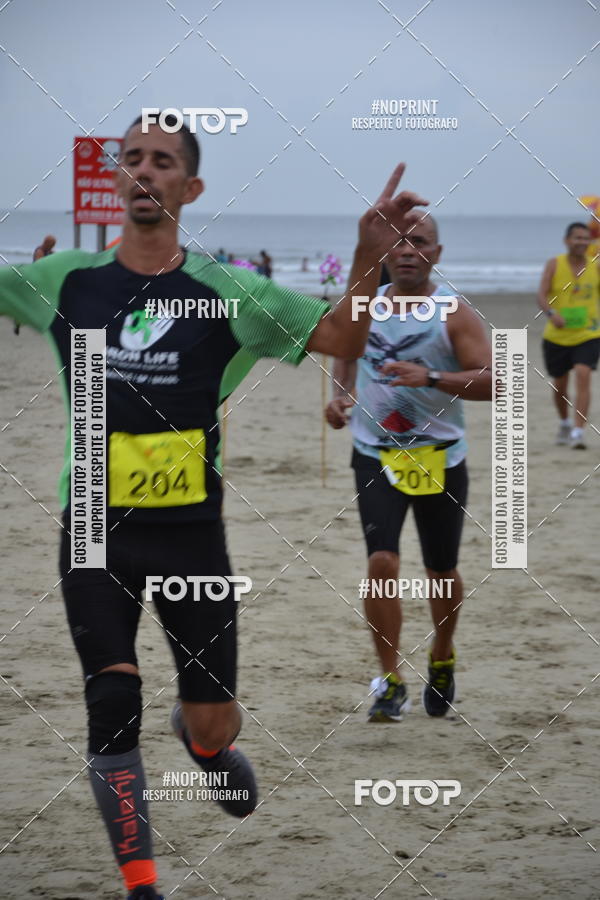 Buy your photos of the event2 ICE RUN 6K on Fotop
