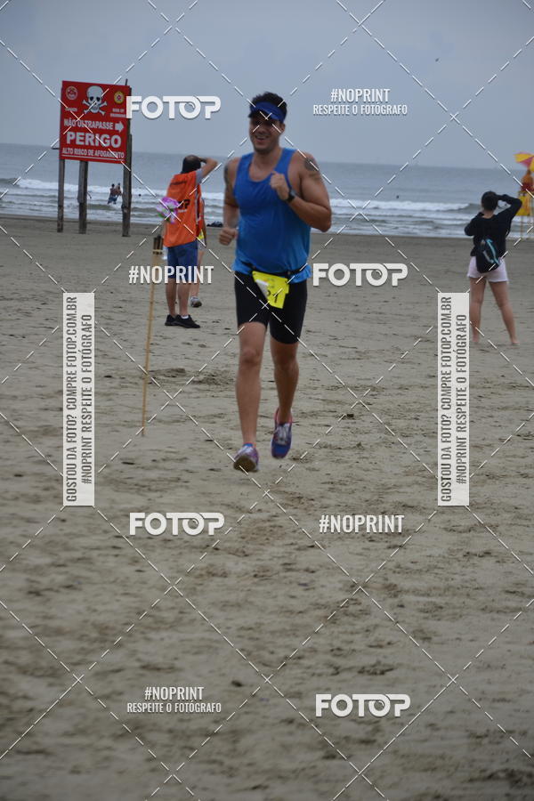 Buy your photos of the event2 ICE RUN 6K on Fotop