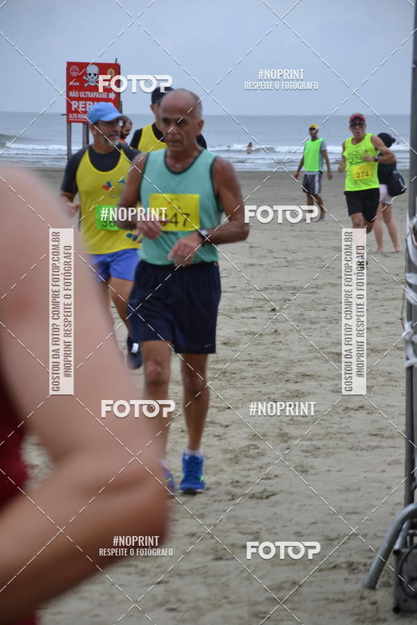Buy your photos of the event2 ICE RUN 6K on Fotop