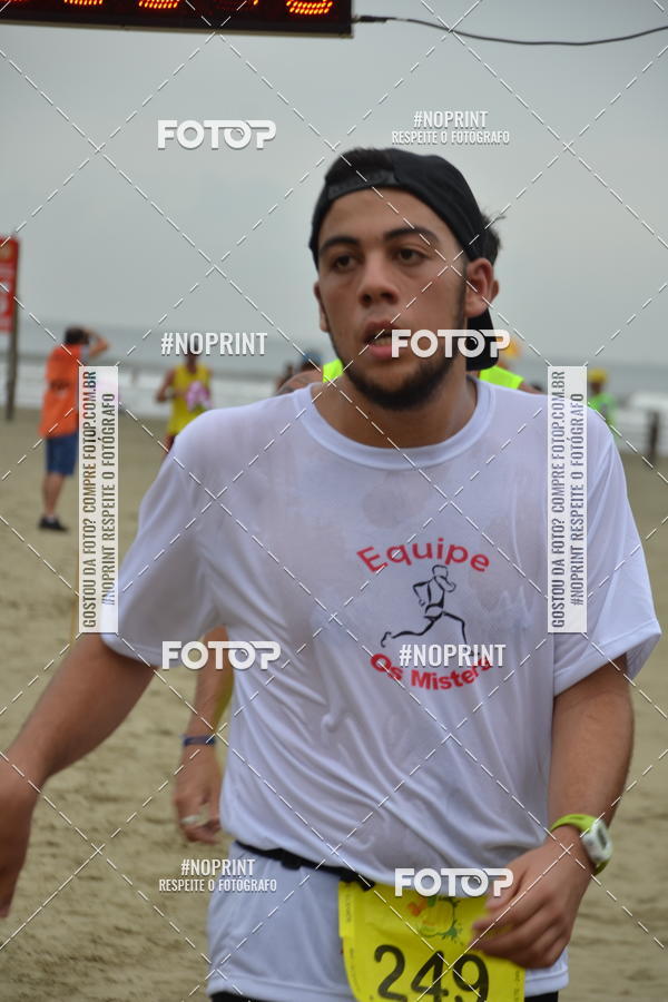 Buy your photos of the event2 ICE RUN 6K on Fotop