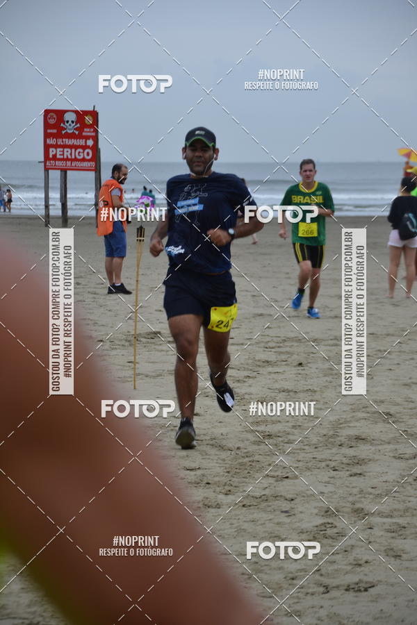 Buy your photos of the event2 ICE RUN 6K on Fotop