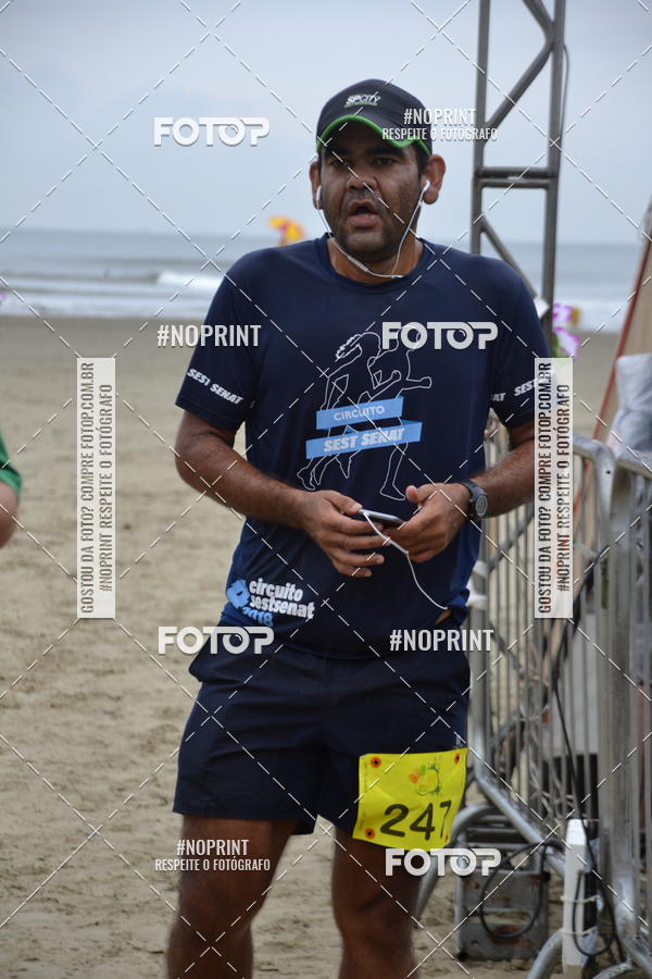 Buy your photos of the event2 ICE RUN 6K on Fotop