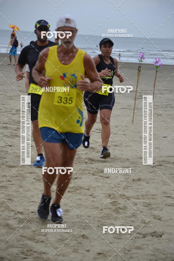 Buy your photos of the event2 ICE RUN 6K on Fotop
