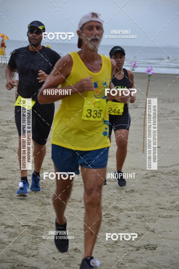 Buy your photos of the event2 ICE RUN 6K on Fotop