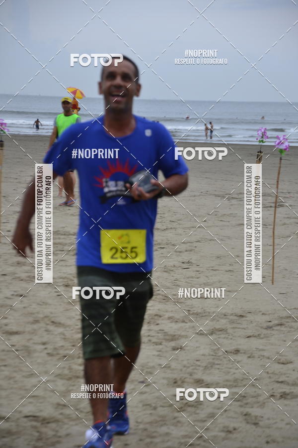 Buy your photos of the event2 ICE RUN 6K on Fotop
