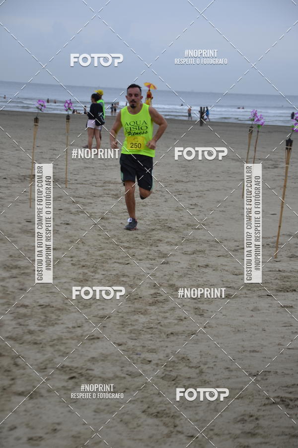 Buy your photos of the event2 ICE RUN 6K on Fotop