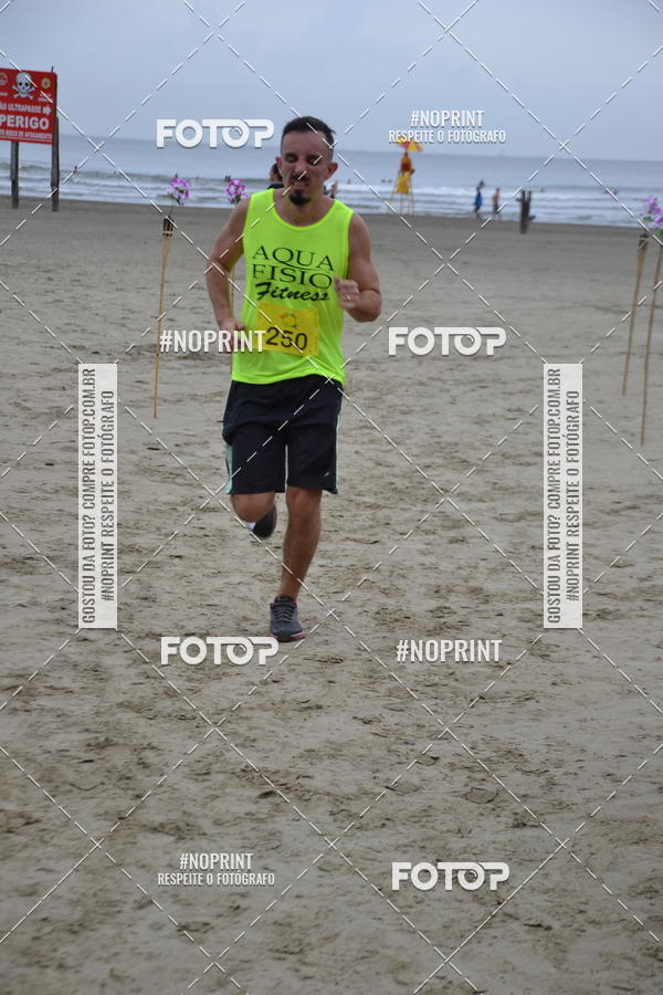 Buy your photos of the event2 ICE RUN 6K on Fotop