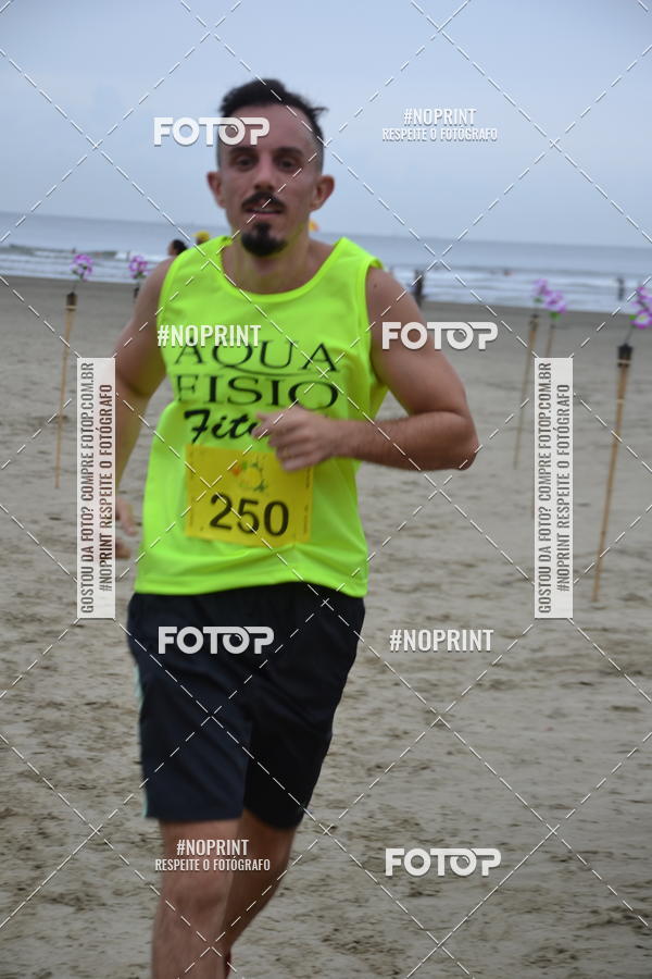 Buy your photos of the event2 ICE RUN 6K on Fotop