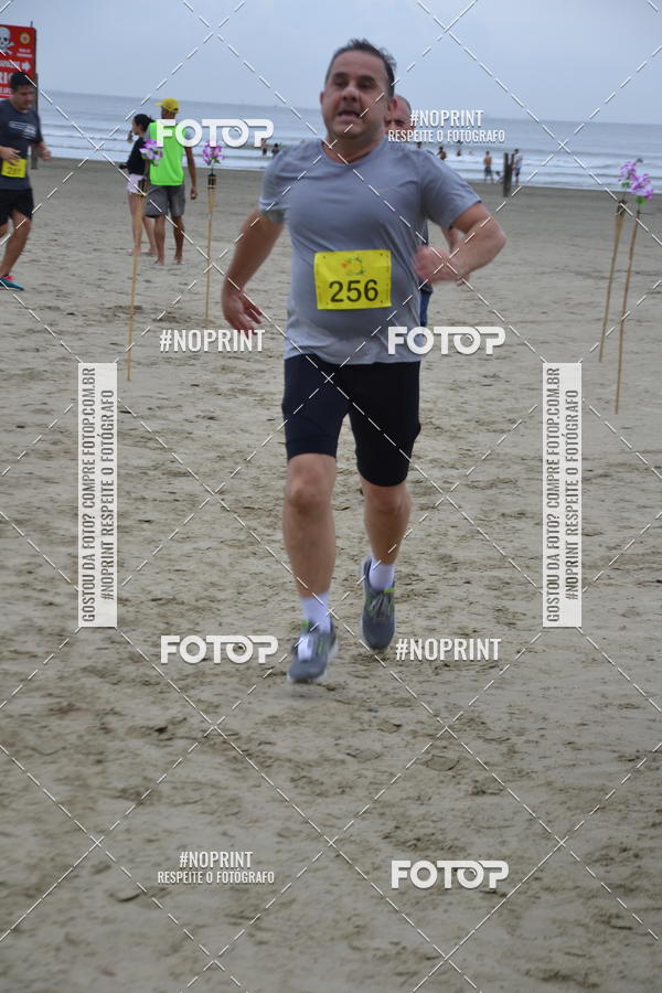 Buy your photos of the event2 ICE RUN 6K on Fotop