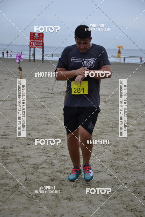 Buy your photos of the event2 ICE RUN 6K on Fotop