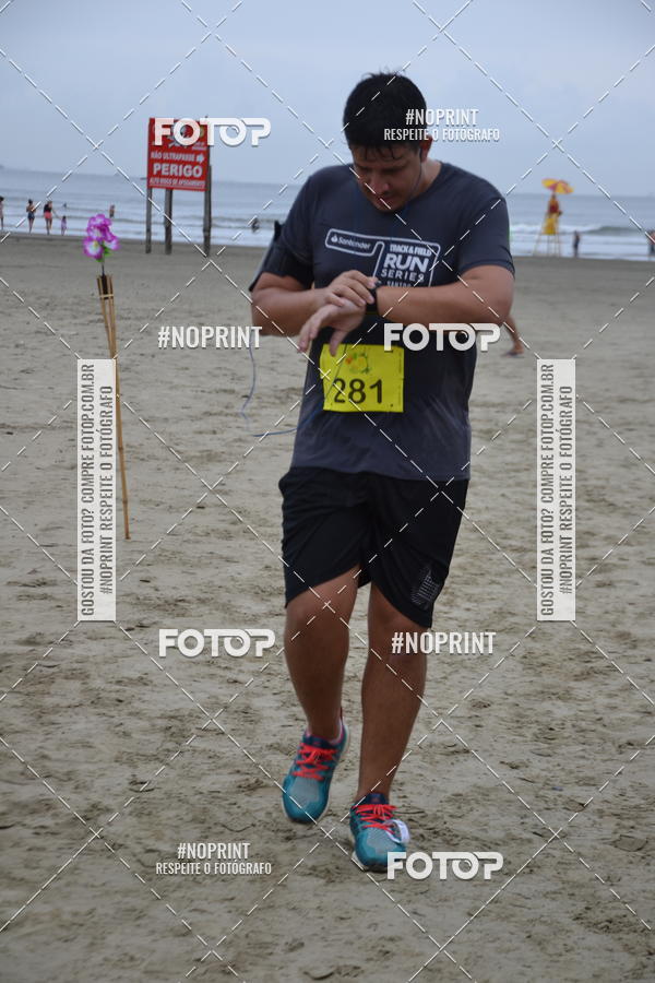 Buy your photos of the event2 ICE RUN 6K on Fotop