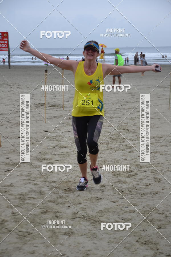 Buy your photos of the event2 ICE RUN 6K on Fotop