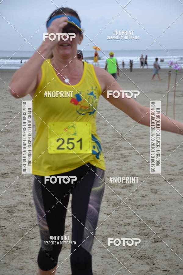 Buy your photos of the event2 ICE RUN 6K on Fotop