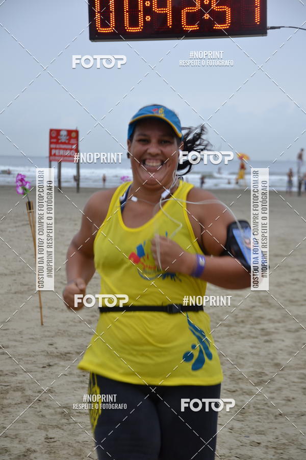Buy your photos of the event2 ICE RUN 6K on Fotop