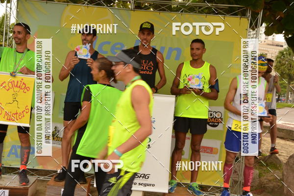 Buy your photos of the event2 ICE RUN 6K on Fotop