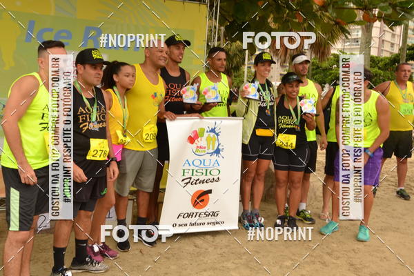 Buy your photos of the event2 ICE RUN 6K on Fotop