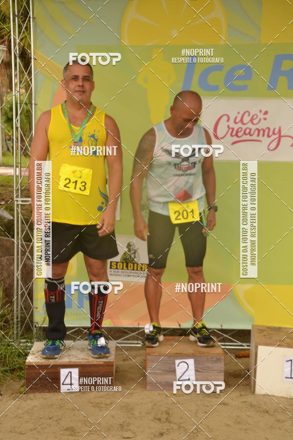 Buy your photos of the event2 ICE RUN 6K on Fotop