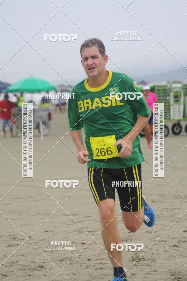 Buy your photos of the event2 ICE RUN 6K on Fotop