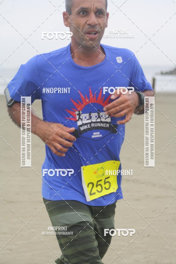 Buy your photos of the event2 ICE RUN 6K on Fotop