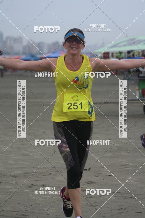 Buy your photos of the event2 ICE RUN 6K on Fotop
