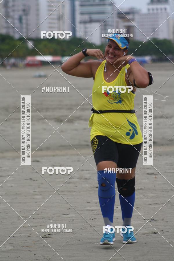 Buy your photos of the event2 ICE RUN 6K on Fotop