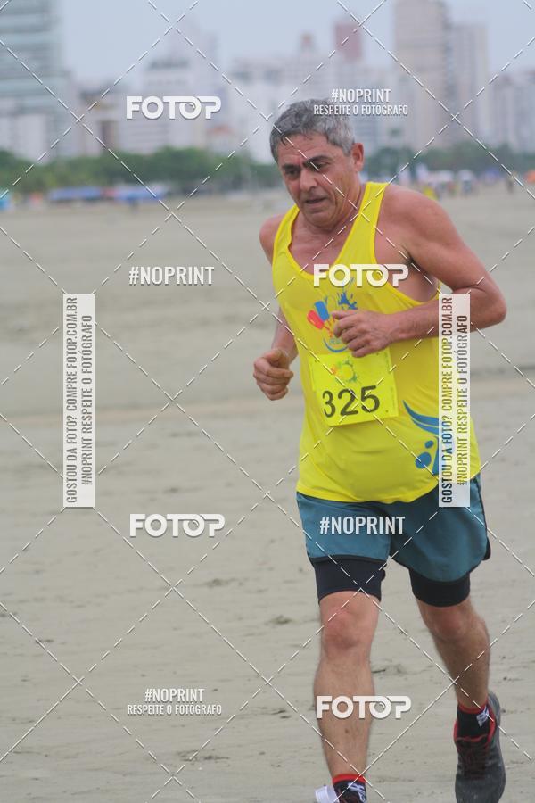 Buy your photos of the event2 ICE RUN 6K on Fotop
