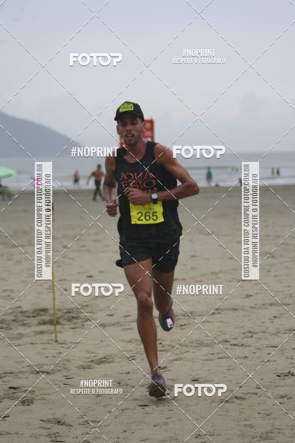 Buy your photos of the event2 ICE RUN 6K on Fotop